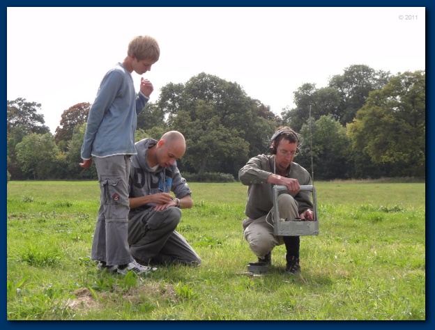 600x449 pixels (124K)